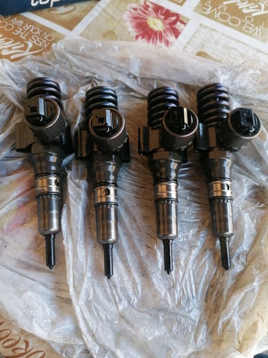 Injectoare Audi a4 sau passat