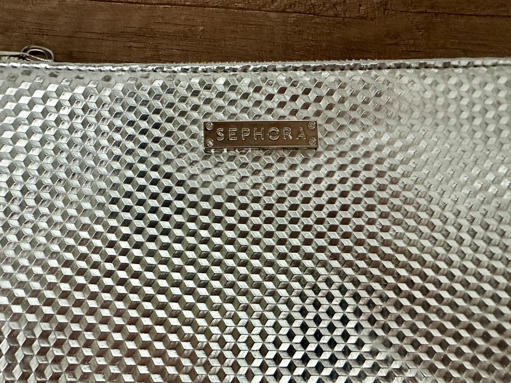 Сребрист несесер SEPHORA