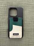 Carcasa iPhone 16 Pro + card holder Freitag