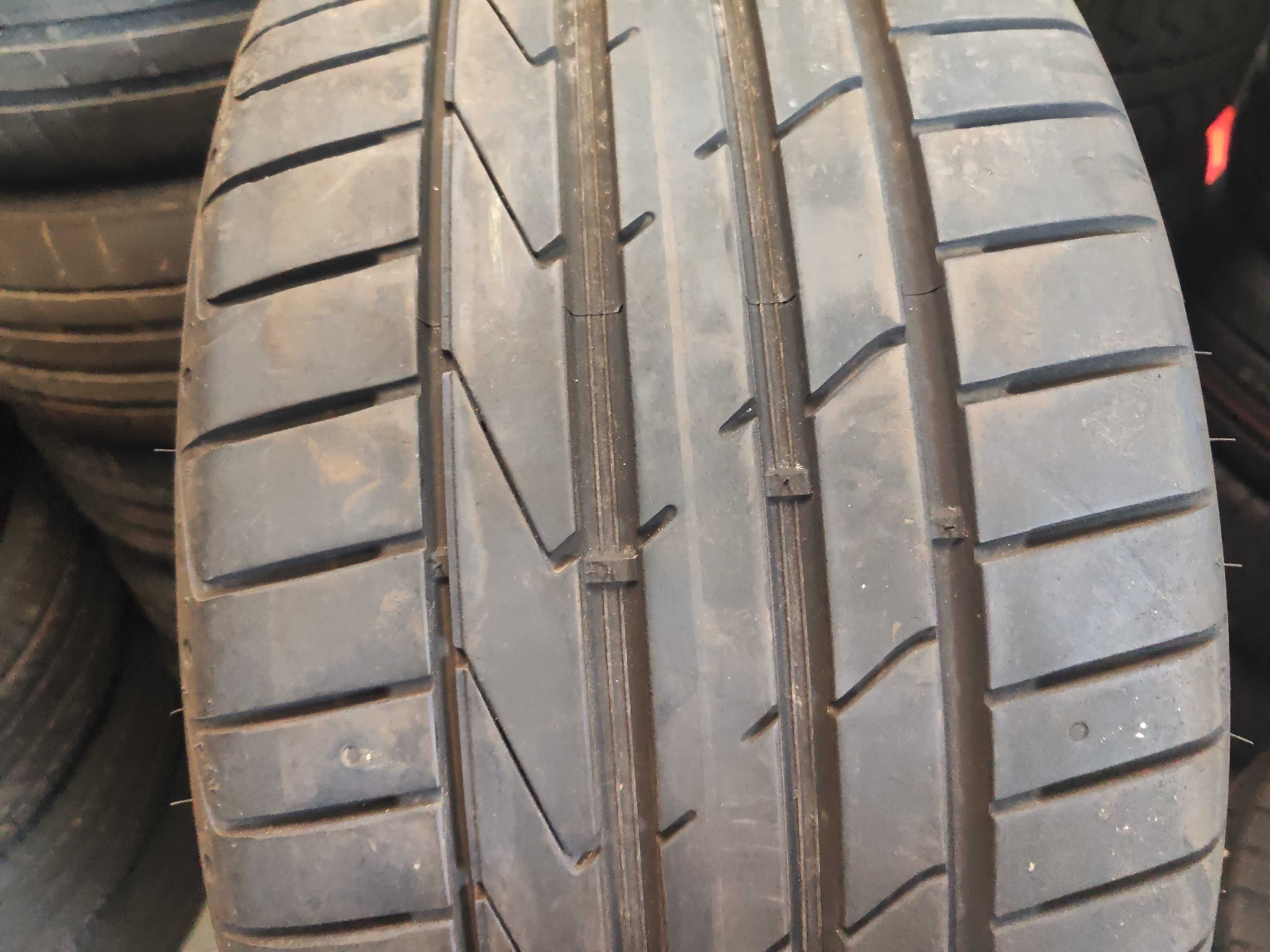 2бр.летни гуми 245/35/19 Hankook