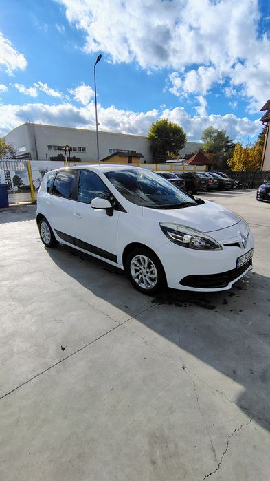 Renault scenic 3 2013