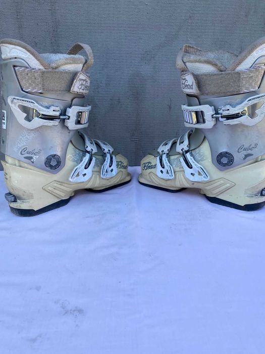 Clapari ski schi Head cube3 8 marime EUR:36.5  Mondo:23.5