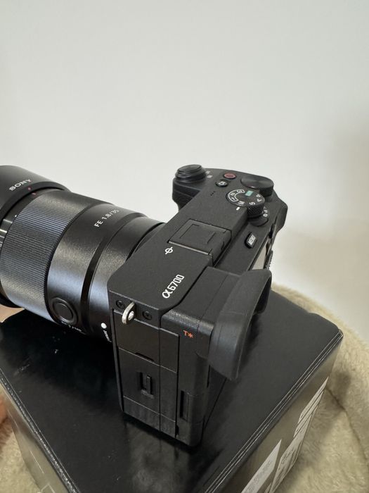Sony A6700 (тяло)