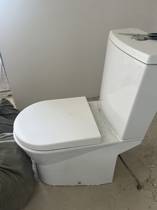 Продаю унитаз не битые рабочий