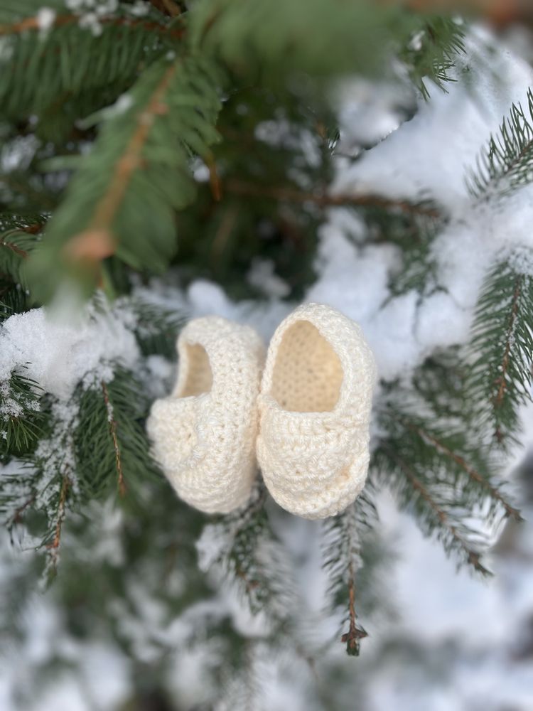 Articole din lână handmade : caciuli, botosei, ciorapi pt copii/adulti