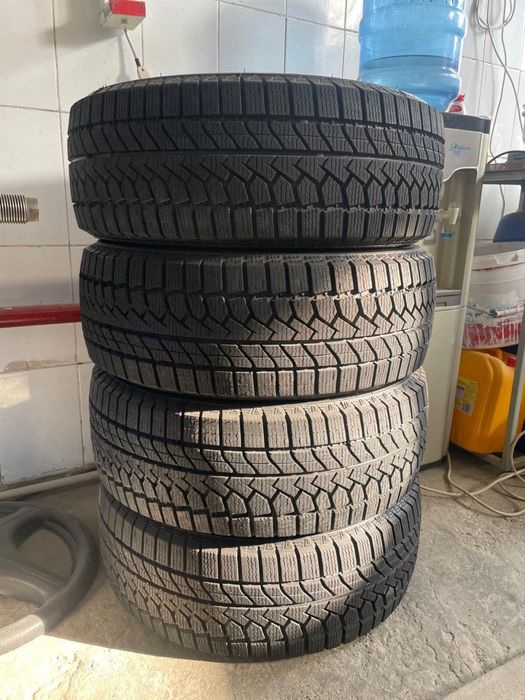 Автошины б/у Продам шины зимние
