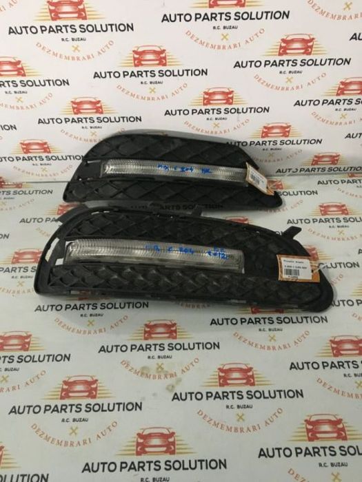 proiector Mercedes Benz C Class W 204