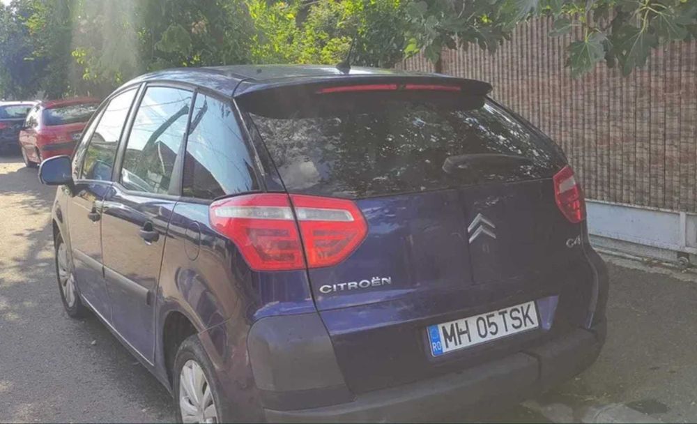 Citroen C4 Picasso, decembrie 2007, motor defect/dezmembrari