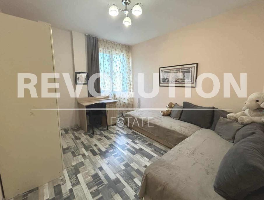 Дава се под наем Тристаен апартамент в Варна, Център - 62 кв.м за 500 € - Снимка #5