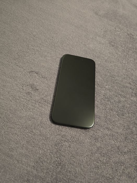 Vand/schimb iphone 16 Nou/128 gb