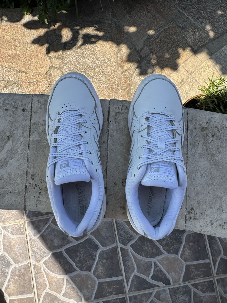 Дамски маратонки New Balance 411
