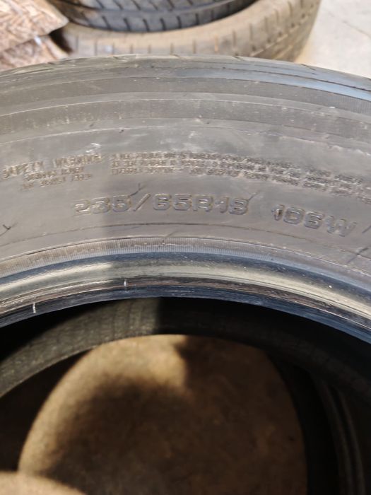 Vand cauciucuri godyear 235/65/18 dot2019