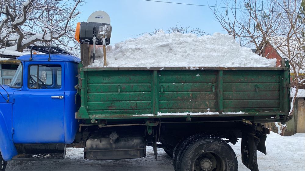 Вывоз мусора и снега зил сельхозник
