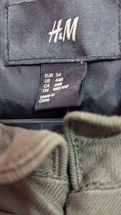 Vând sacou tip army stare ff buna