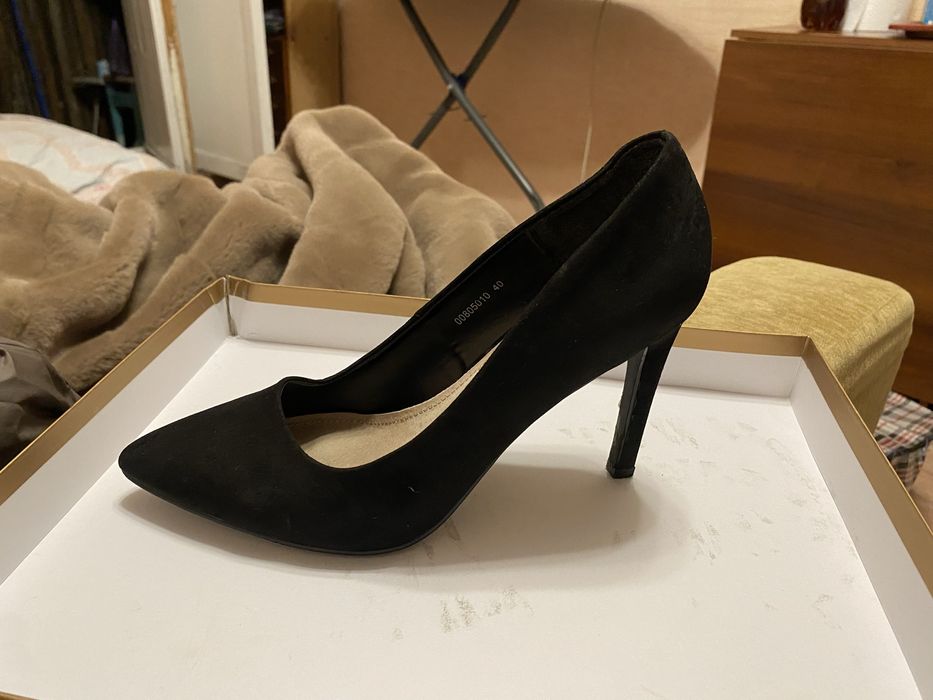 Женская обувь все 40 р.