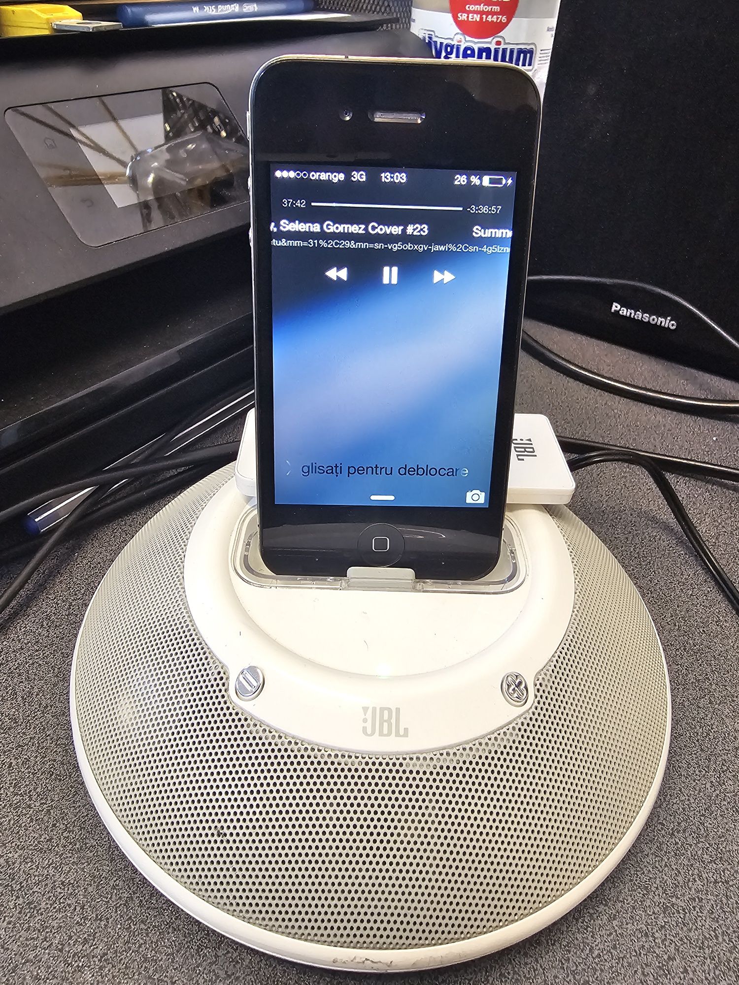 Vand Iphone 4 Plus Dock Jbl