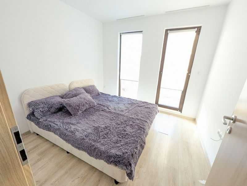 Продава се Двустаен апартамент в к.к. Елените - 61 кв.м за 935 €/кв.м - Снимка #1