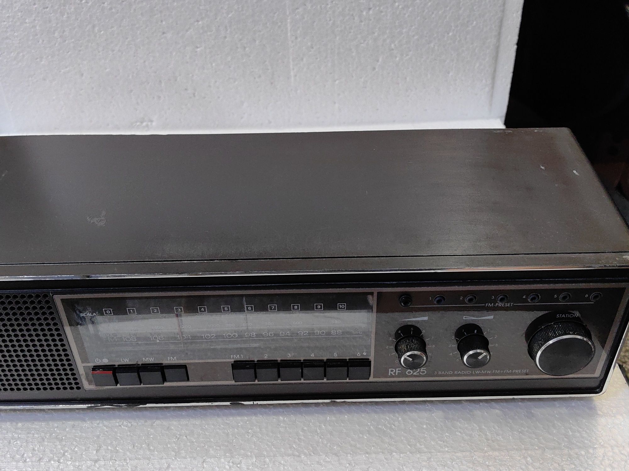 Радио Grundig RF 625