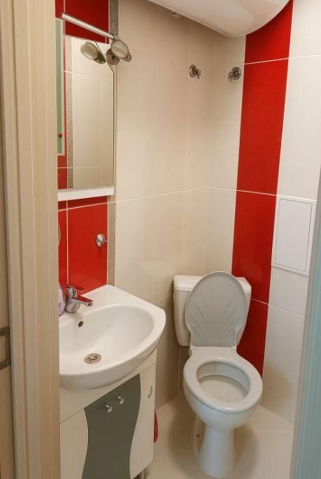 Тристаен апартамент в района на Зимно кино Тракия!