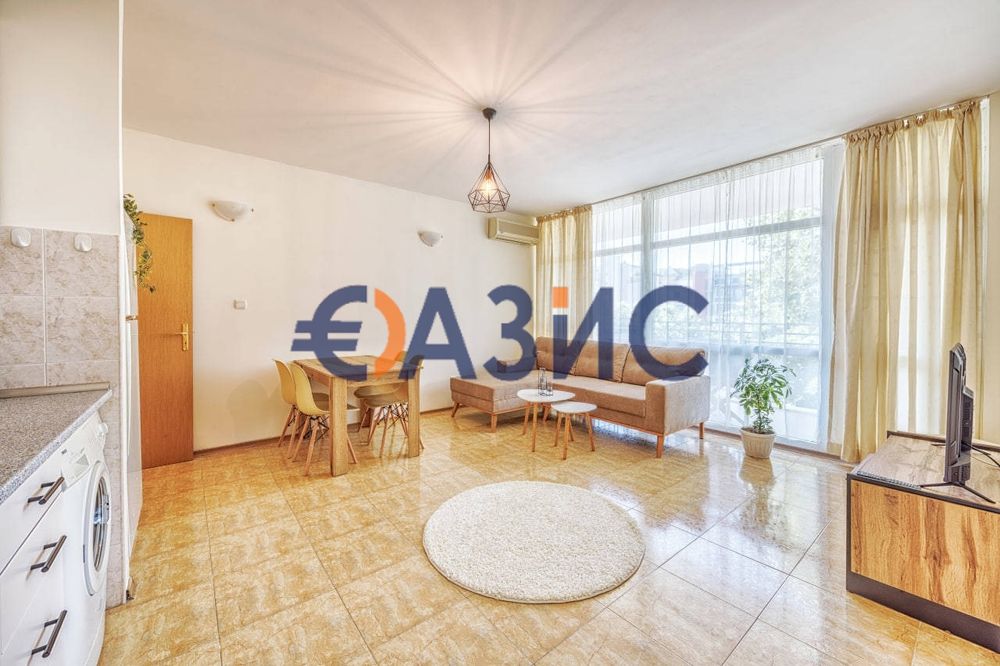 Продава се Четиристаен апартамент в к.к. Слънчев бряг - 91 кв.м за 1264 €/кв.м - Снимка #1