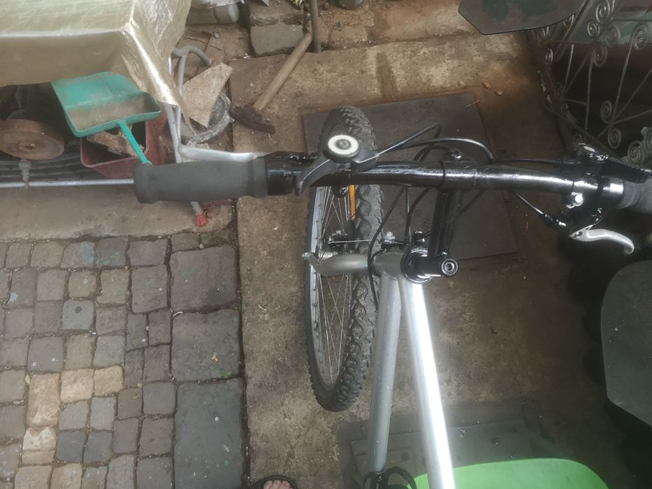 Bicicleta semicursieră
