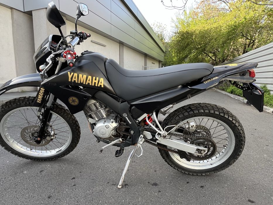 Yamaha XT 125 enduro