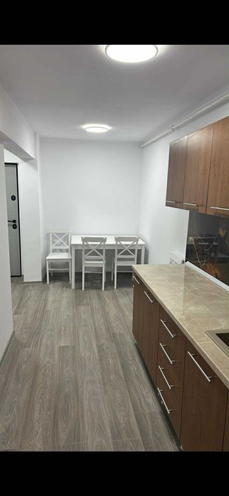 Garsoniera de inchiriat