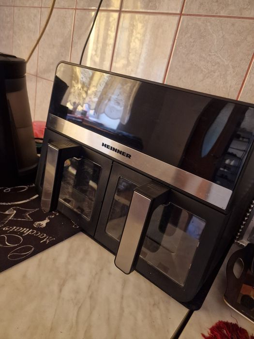 Friteuza dubla cu aer cald Heinner SimCook HAF-K10DB24BK, 2400W,