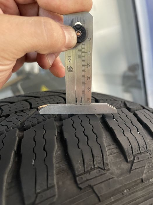 Зимни Гуми General 255 55 18