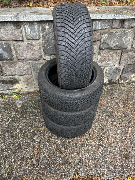 Cauciucuri 4 season 215/45-R16