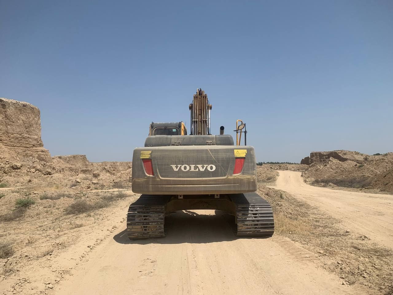Экскаватор Volvo