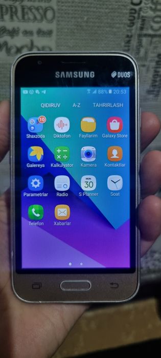 Samsung J1 sotiladi