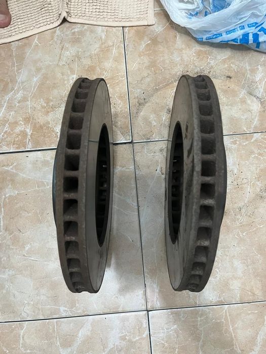 Тормозные диски передние