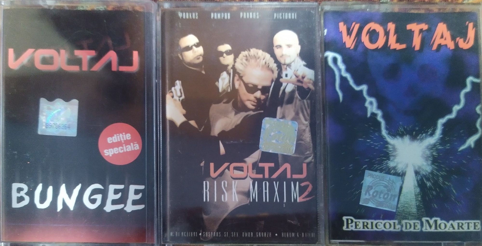 Cd-uri / casete  Voltaj