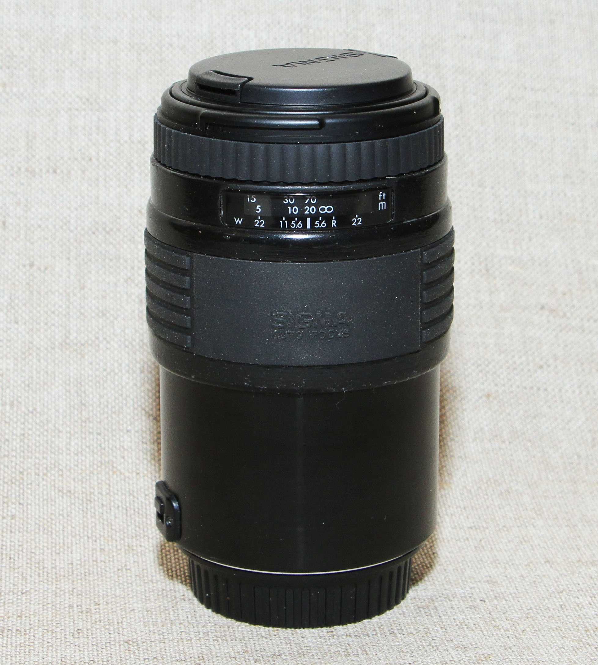 обектив Sigma 70-210mm f 4-5,6 за Canon