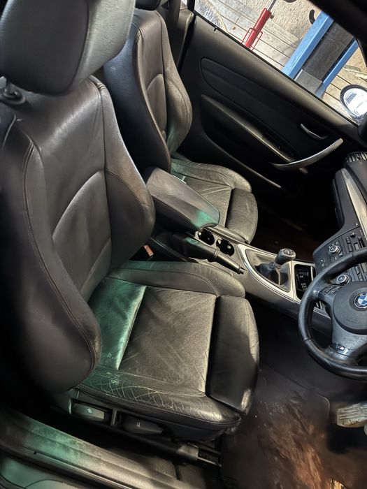 Dezmembrez Bmw Seria 1 e88 cabrio M pack 2.0i