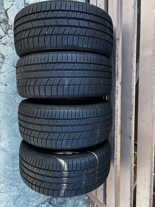 Anvelope Cauciucuri Iarna Toyo 225/45/17 set 4 buc