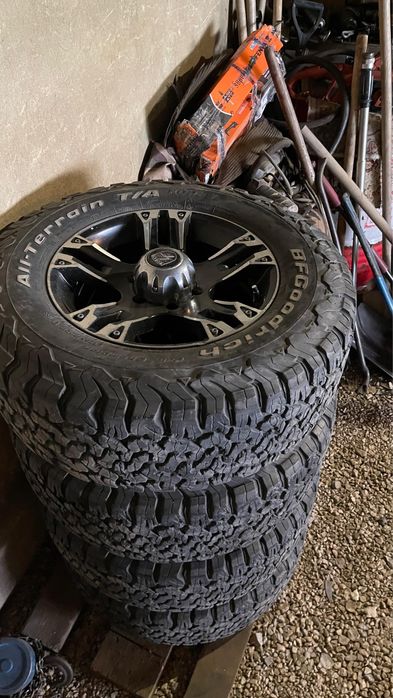 Продам шины с дисками