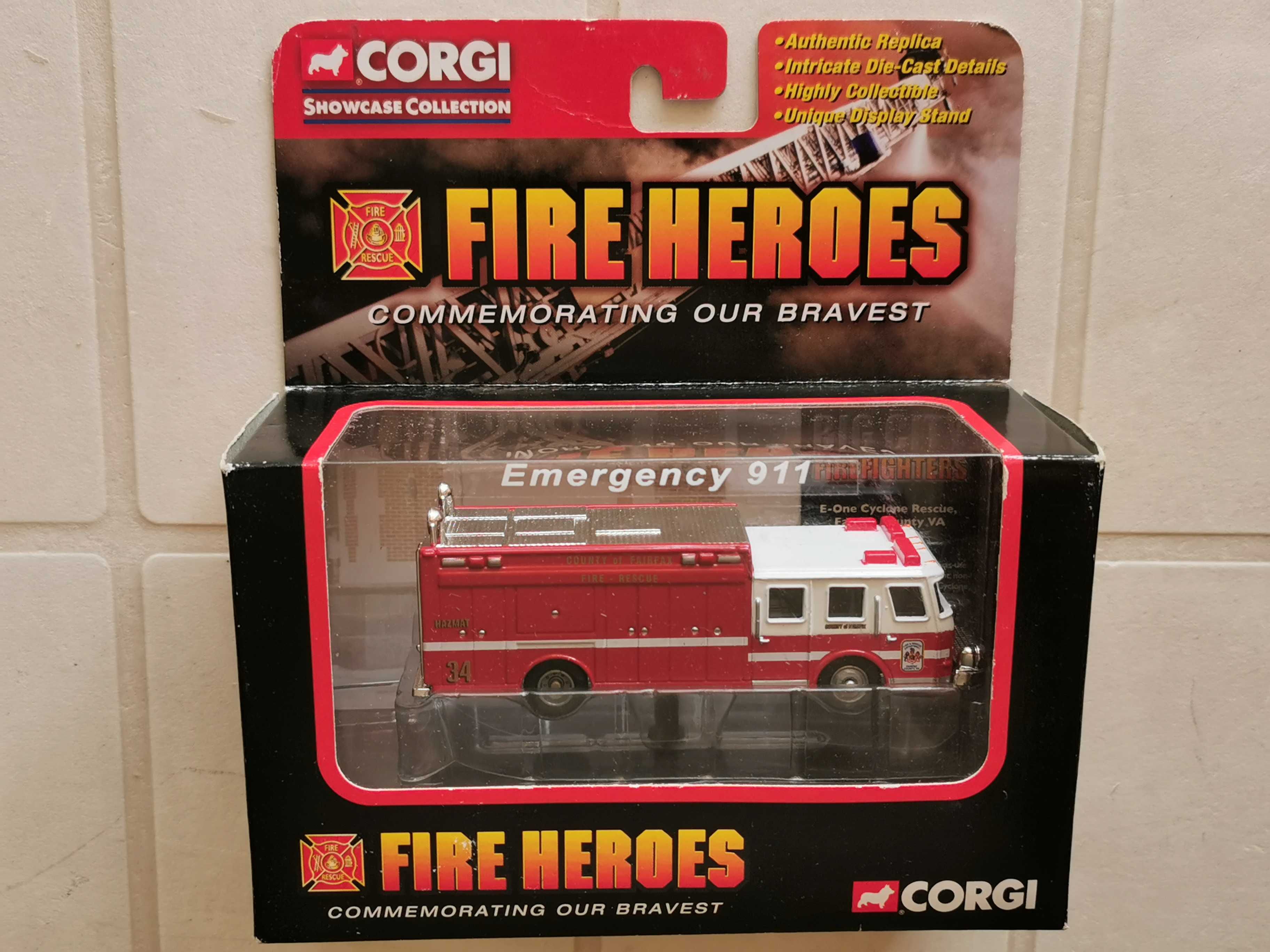 Corgi Showcase Fire Heroes Collection Trucks Колекция Пожарни Камиони