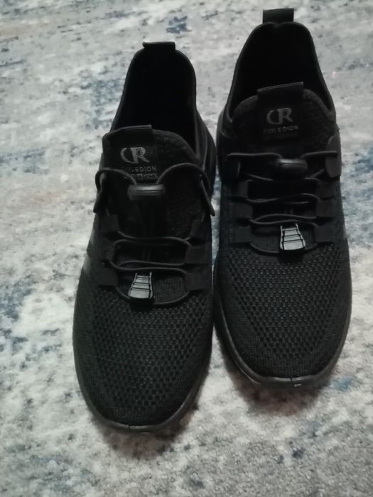 Летняя обувь продам