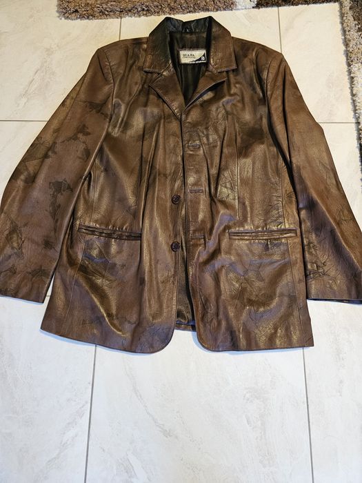 Коженои якета различни