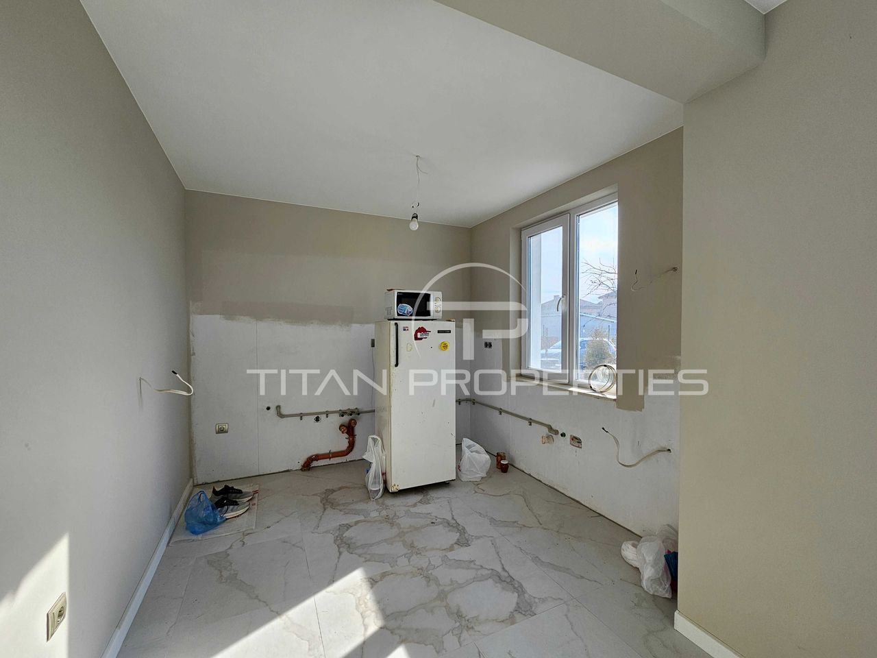 Продава се Къща в с. Труд, Област Пловдив - 1000 кв.м за 255 €/кв.м - Снимка #6