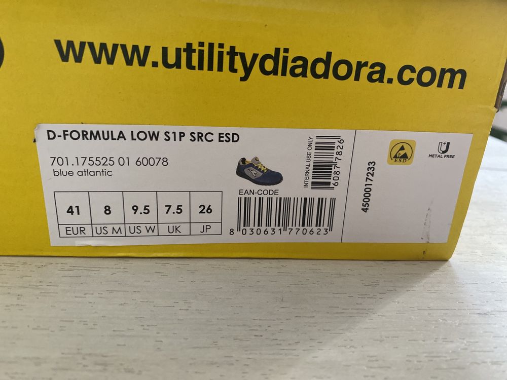 Diadora utility 42