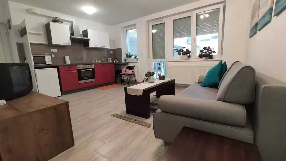 Двустаен апартамент кв. Кръстова вада