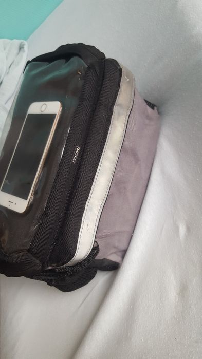 Geanta bicicleta ghidon cu suport frontal  de telefon sau tableta