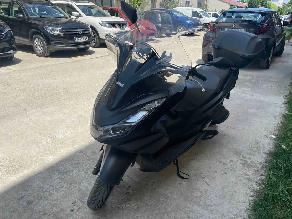 Honda PCX 125cc se conduce cu B sau A1