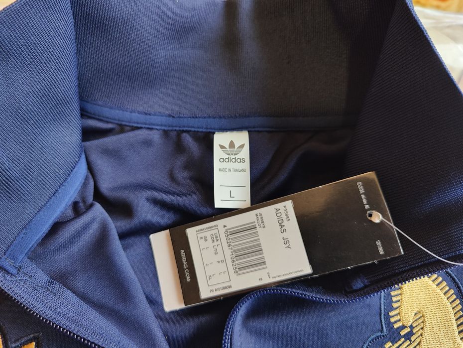 Тренировъчен футболен екип Juventus Adidas terrace icons 25/26