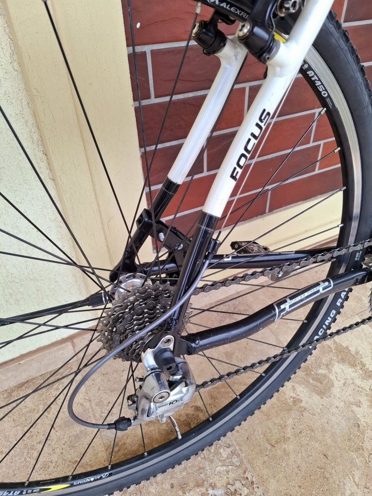 Cursieră Focus MARES Cross Gravel 20 viteze Shimano Roți 28" | M