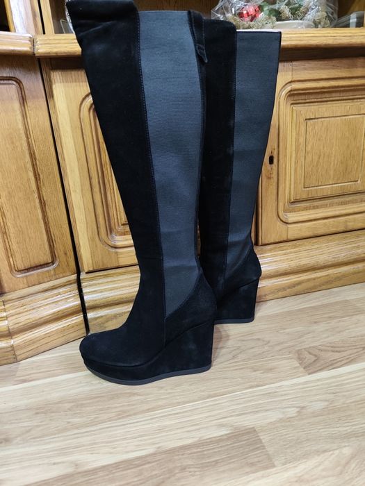 Cizme Musette cu platforma din piele întoarsă