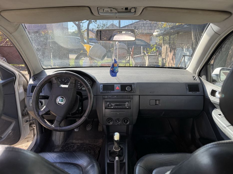 Skoda Fabia pentru piese